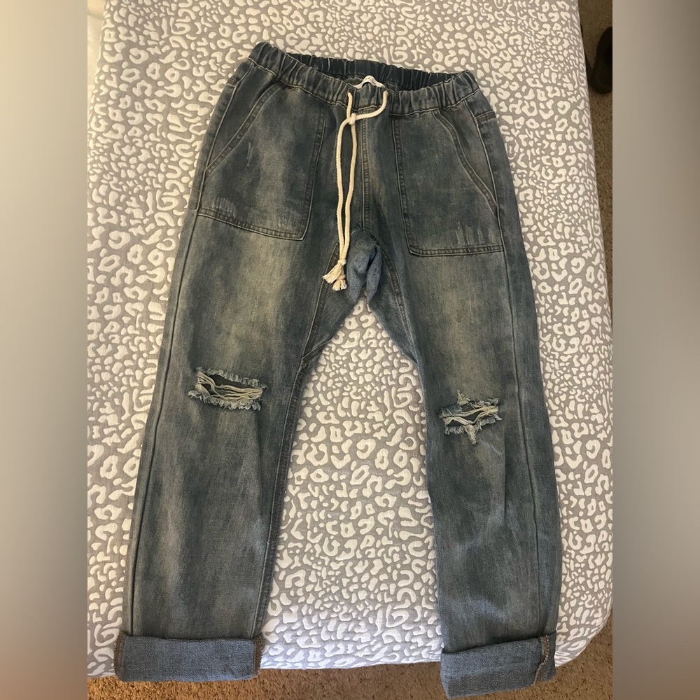 Drawstring waist boyfriend distressed jeans